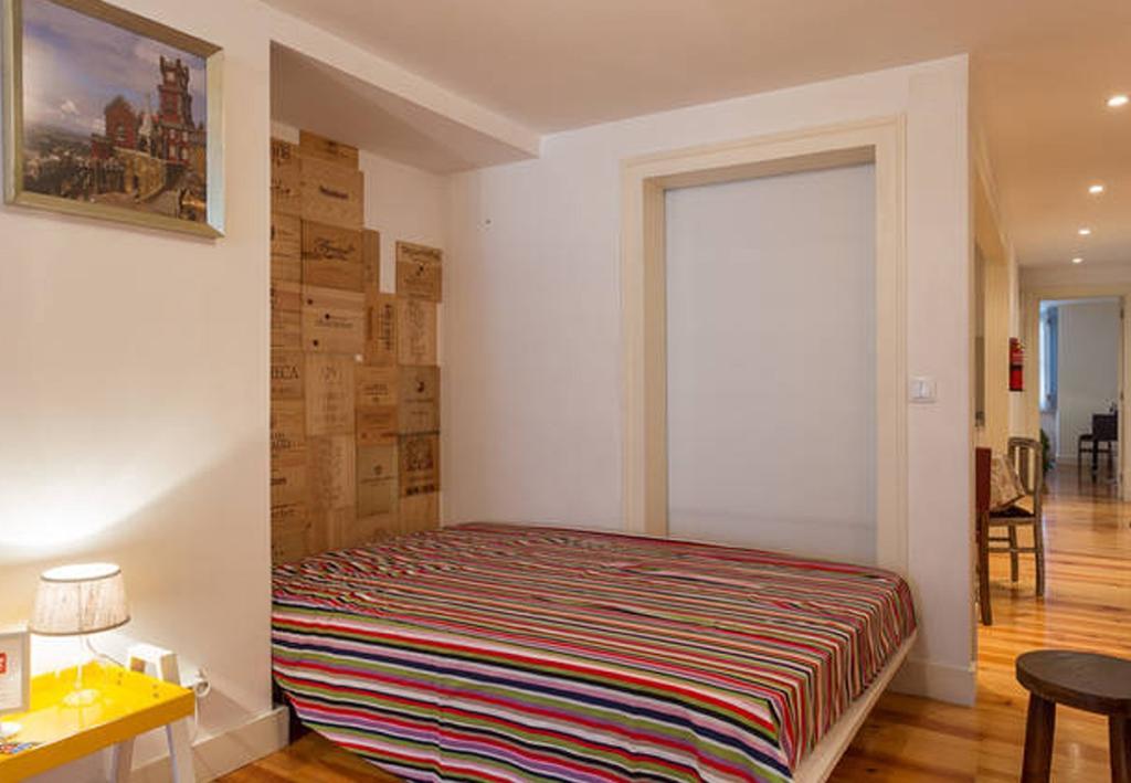 The Day Tripper At Chiado Apartment Lisbon Bagian luar foto